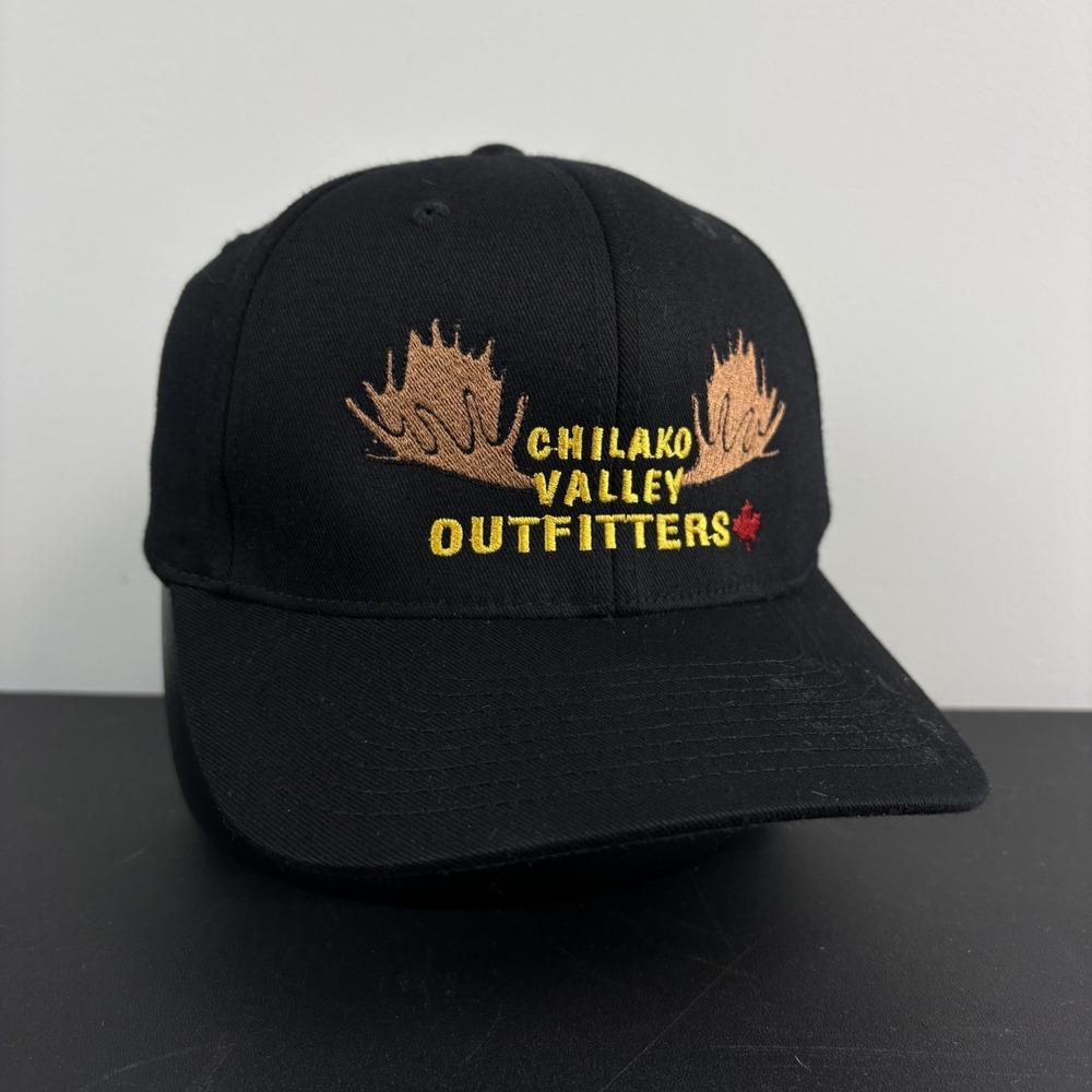Chilako Valley Black Hat Moose British Columbia Canada Flex Fit Fitted Cap L/XL